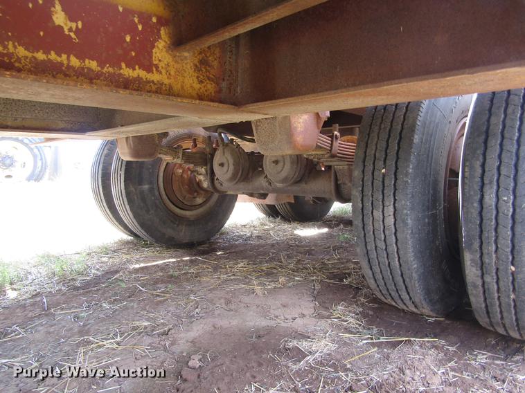 image for item DD8888 1973 Carrier King 4000 drop deck equipment trailer