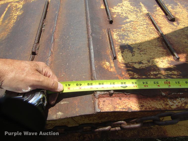 image for item DD8888 1973 Carrier King 4000 drop deck equipment trailer