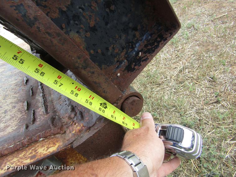 image for item DD8888 1973 Carrier King 4000 drop deck equipment trailer