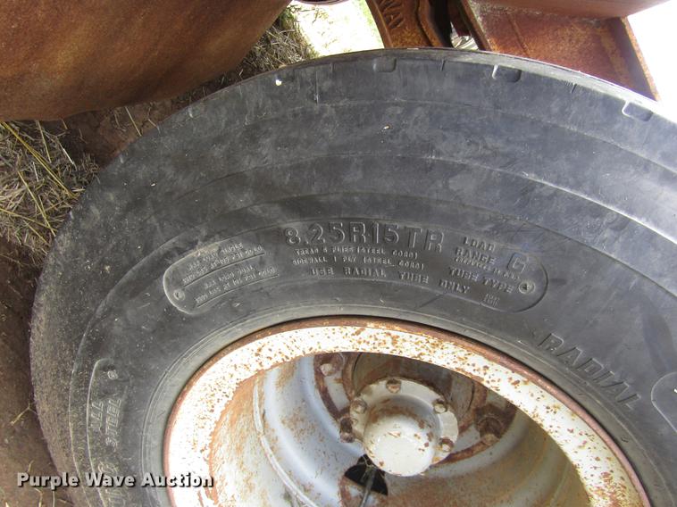 image for item DD8888 1973 Carrier King 4000 drop deck equipment trailer