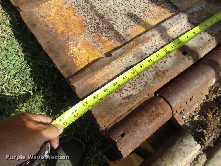 image for item DD8889 2001 Load King lowboy equipment trailer