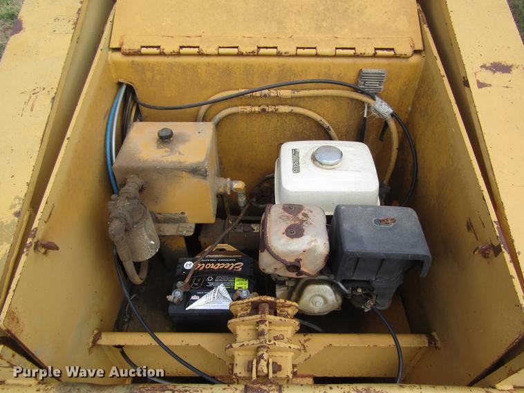 image for item DD8889 2001 Load King lowboy equipment trailer