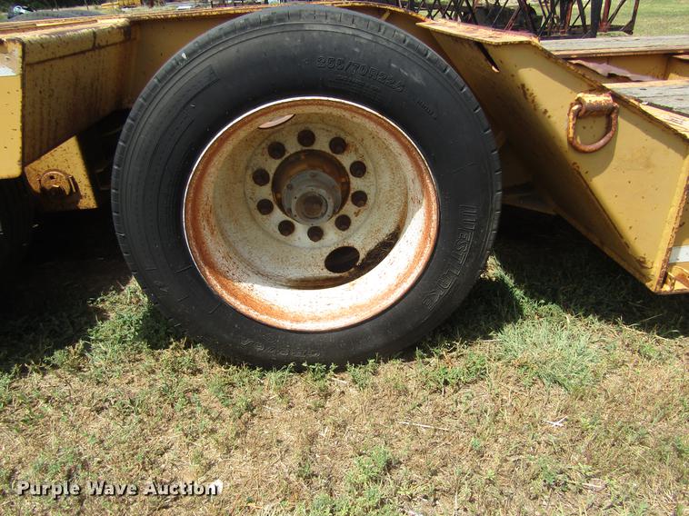 image for item DD8889 2001 Load King lowboy equipment trailer