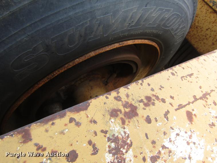 image for item DD8889 2001 Load King lowboy equipment trailer