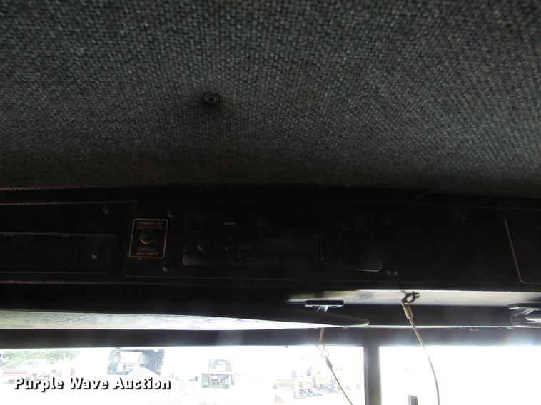 image for item DD8890 1995 Kenworth T800 semi truck