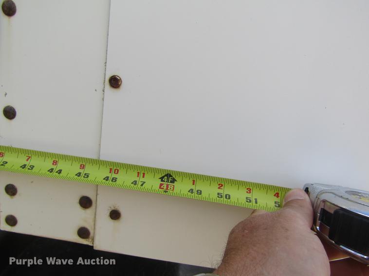 image for item DD8890 1995 Kenworth T800 semi truck