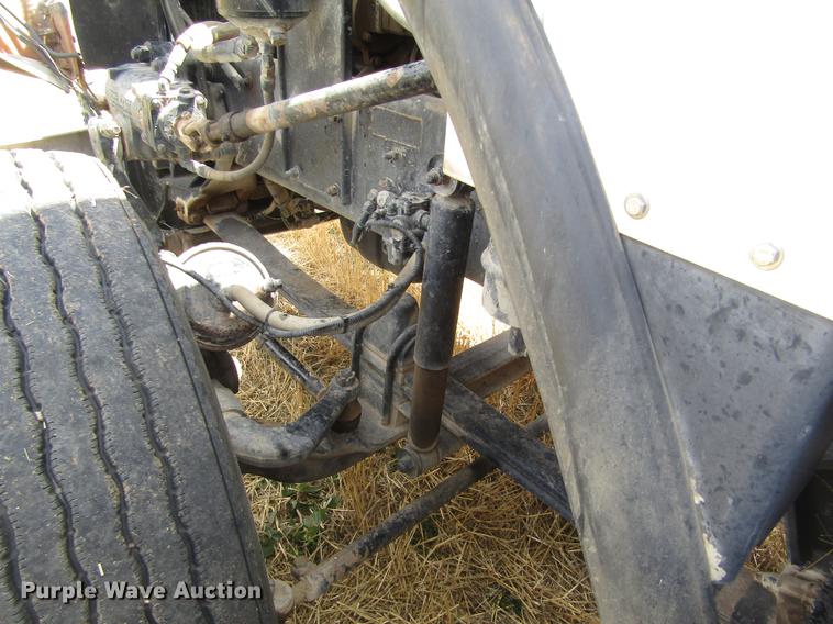 image for item DD8890 1995 Kenworth T800 semi truck