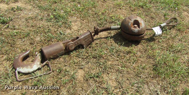 image for item DD8892 Johnson SDH snatch and ball