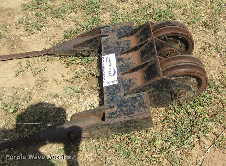 image for item DD8893 Link Belt double sieve support