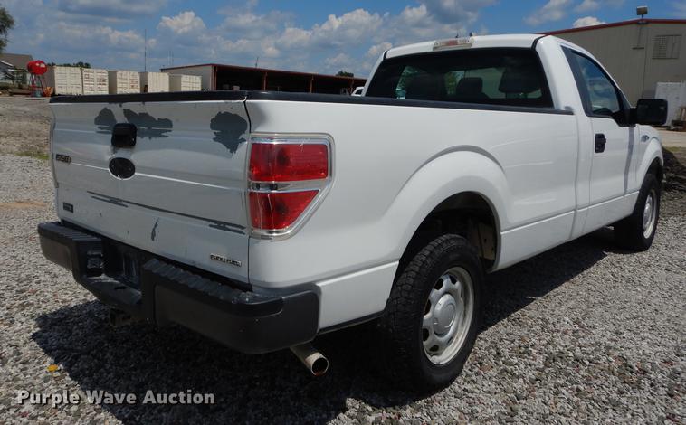 image for item DE1832 2011 Ford F150 XL pickup truck