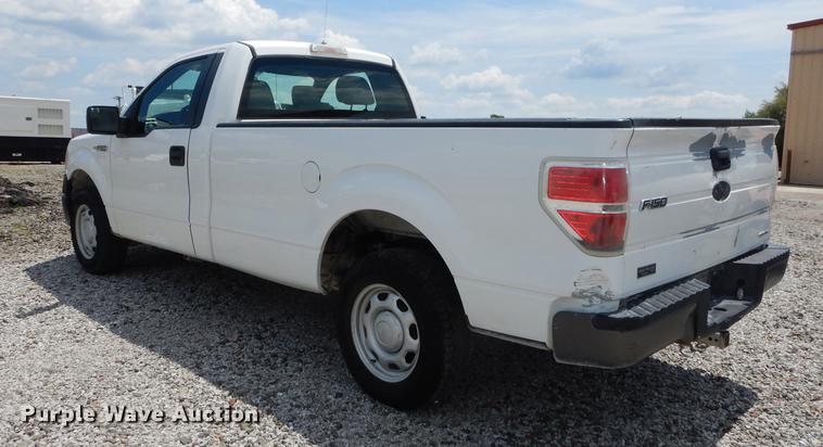 image for item DE1832 2011 Ford F150 XL pickup truck