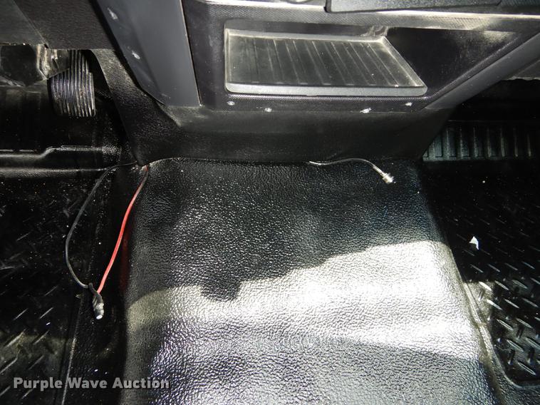 image for item DE1832 2011 Ford F150 XL pickup truck