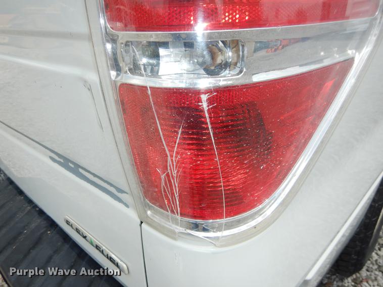 image for item DE1832 2011 Ford F150 XL pickup truck