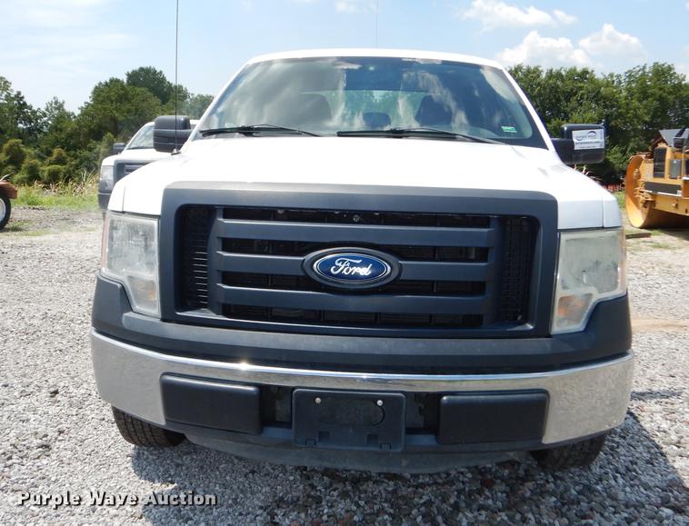 image for item DE1833 2011 Ford F150 XL SuperCab pickup truck