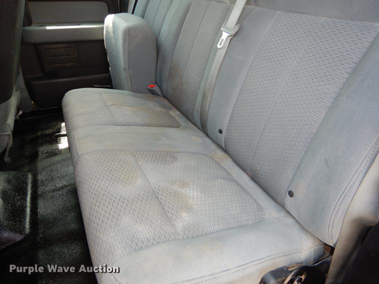 image for item DE1833 2011 Ford F150 XL SuperCab pickup truck