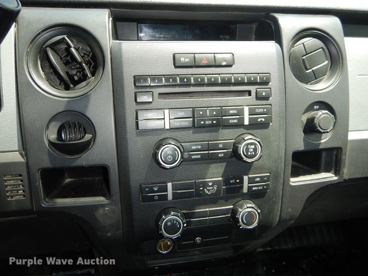 image for item DE1833 2011 Ford F150 XL SuperCab pickup truck