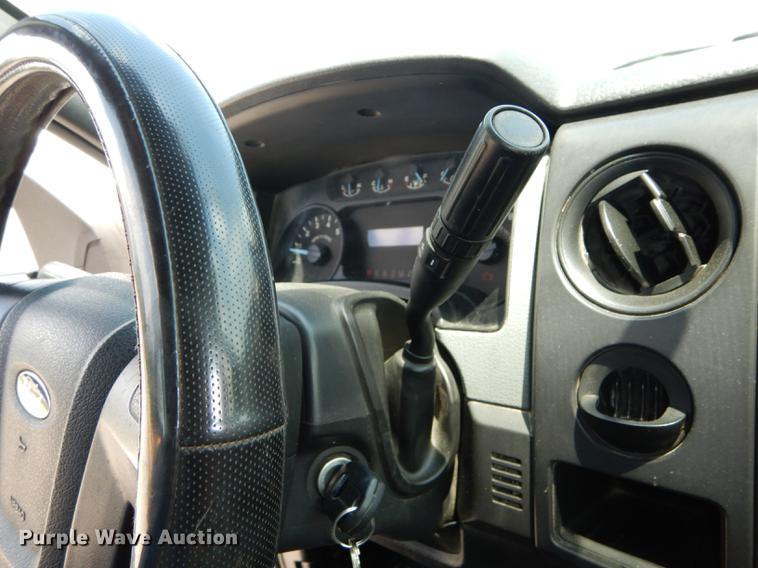 image for item DE1833 2011 Ford F150 XL SuperCab pickup truck