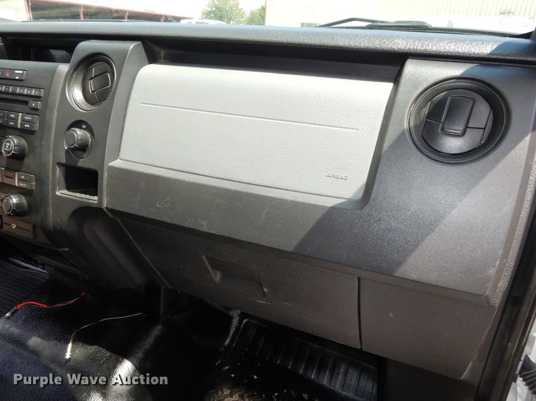 image for item DE1833 2011 Ford F150 XL SuperCab pickup truck