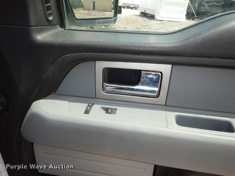 image for item DE1833 2011 Ford F150 XL SuperCab pickup truck