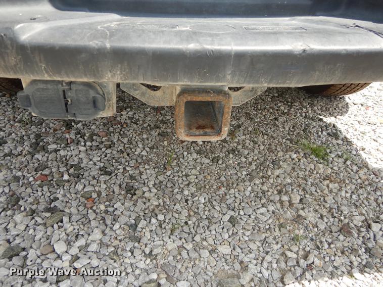 image for item DE1833 2011 Ford F150 XL SuperCab pickup truck