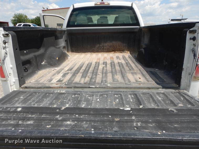 image for item DE1833 2011 Ford F150 XL SuperCab pickup truck