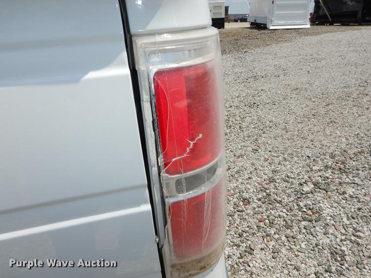 image for item DE1833 2011 Ford F150 XL SuperCab pickup truck