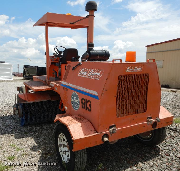 image for item DE1834 1998 Broce RC350 broom