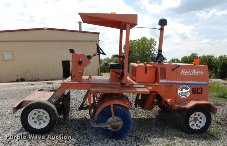 image for item DE1834 1998 Broce RC350 broom