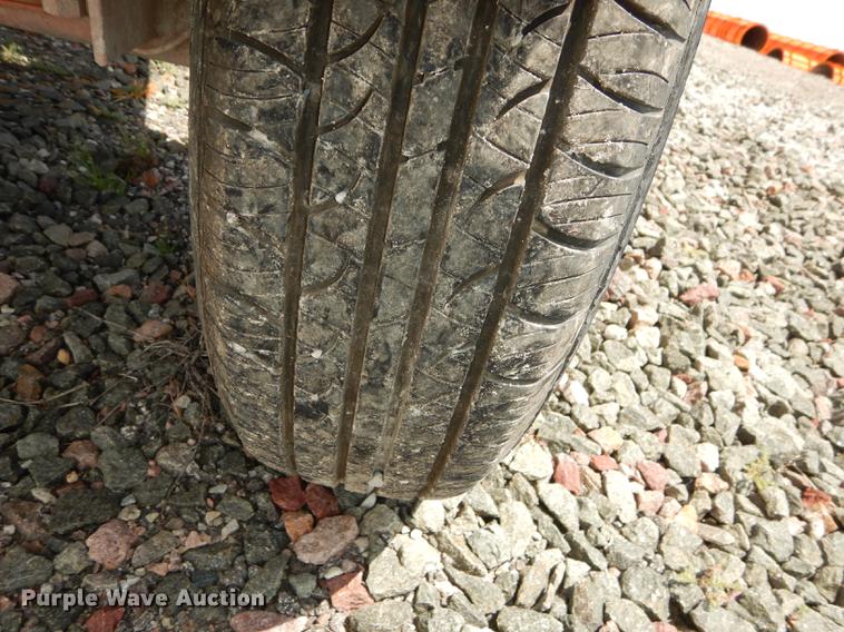 image for item DE1834 1998 Broce RC350 broom