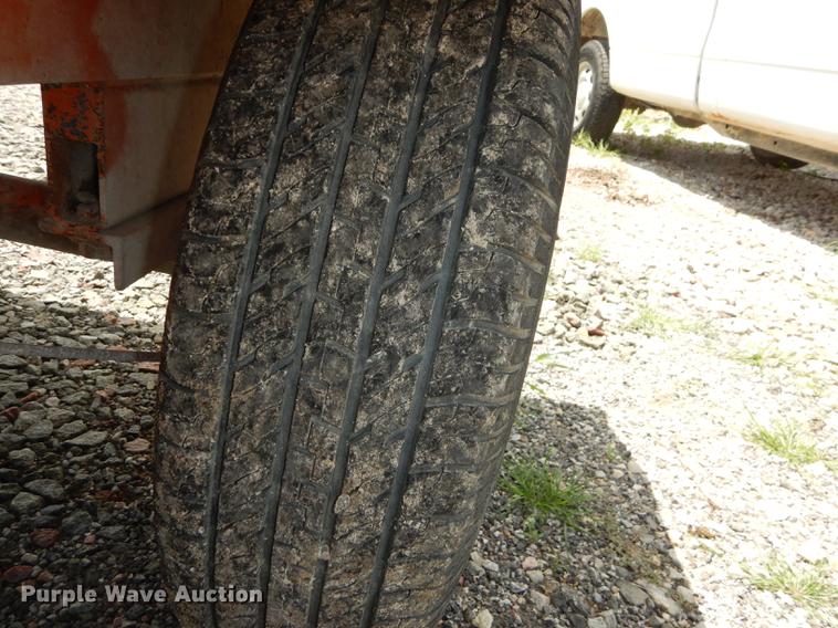 image for item DE1834 1998 Broce RC350 broom