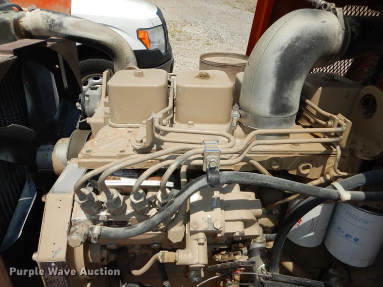 image for item DE1834 1998 Broce RC350 broom