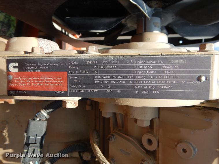 image for item DE1834 1998 Broce RC350 broom