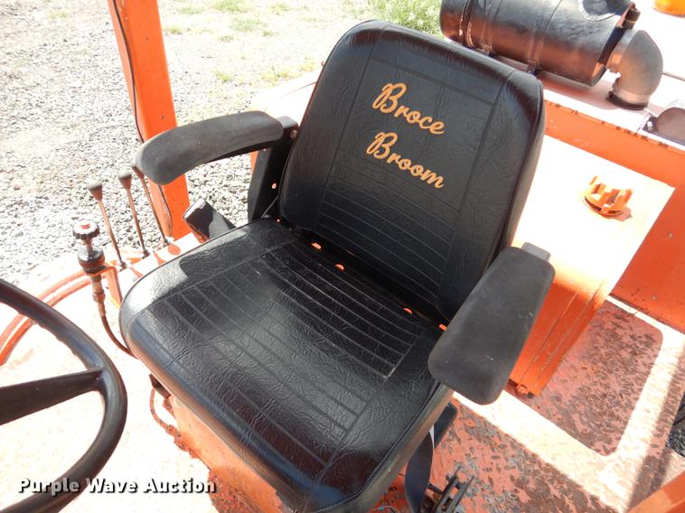 image for item DE1834 1998 Broce RC350 broom