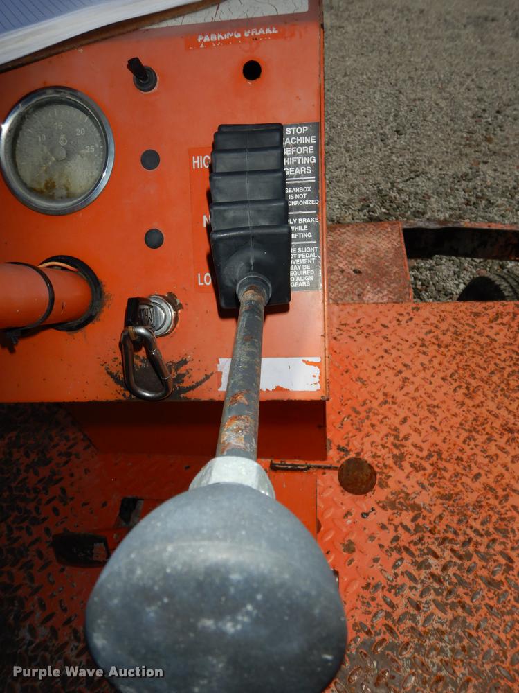 image for item DE1834 1998 Broce RC350 broom