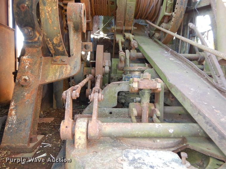 image for item DE1844 Osgood 200 crane