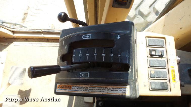 image for item DE2957 1998 Caterpillar 160H motor grader