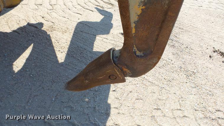 image for item DE2957 1998 Caterpillar 160H motor grader