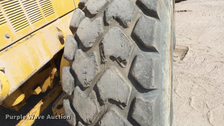 image for item DE2957 1998 Caterpillar 160H motor grader
