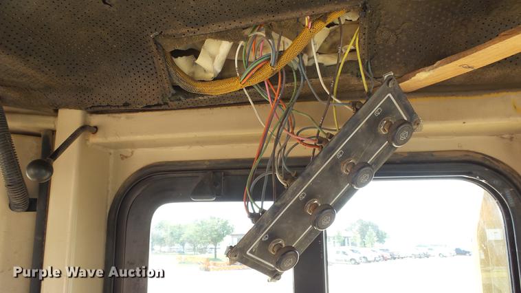 image for item DE2958 2000 Caterpillar D6R LGP dozer