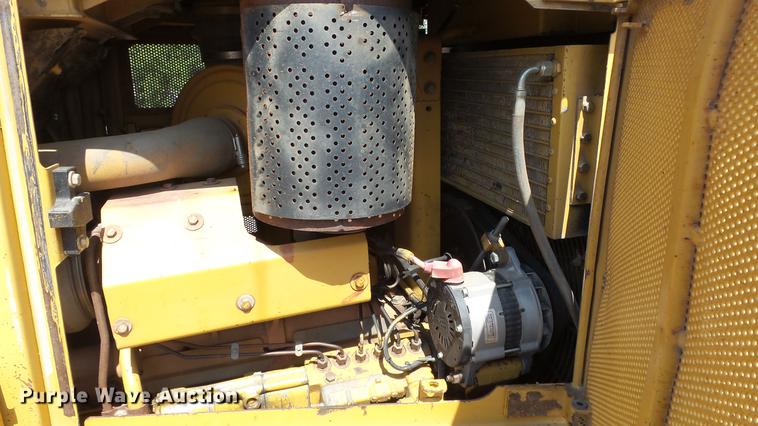 image for item DE2958 2000 Caterpillar D6R LGP dozer