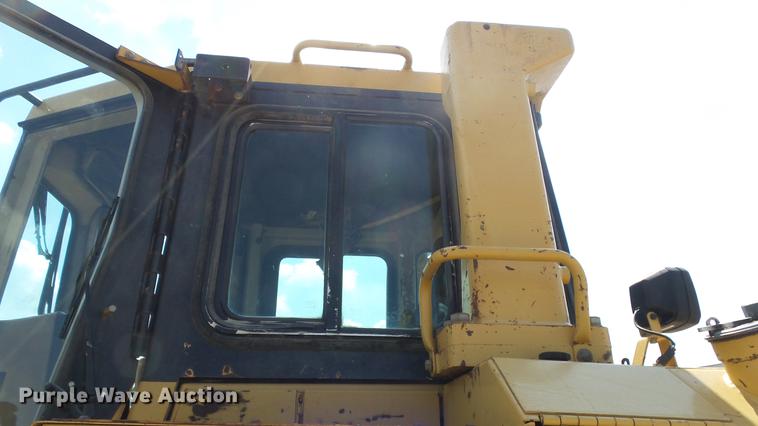 image for item DE2958 2000 Caterpillar D6R LGP dozer