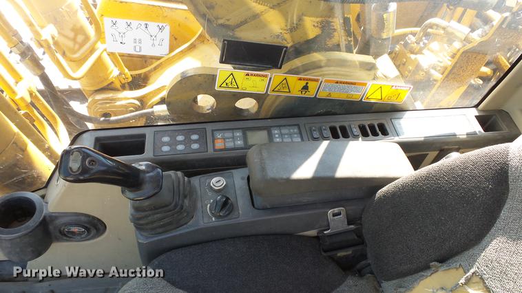 image for item DE2961 2005 Caterpillar 325C L excavator