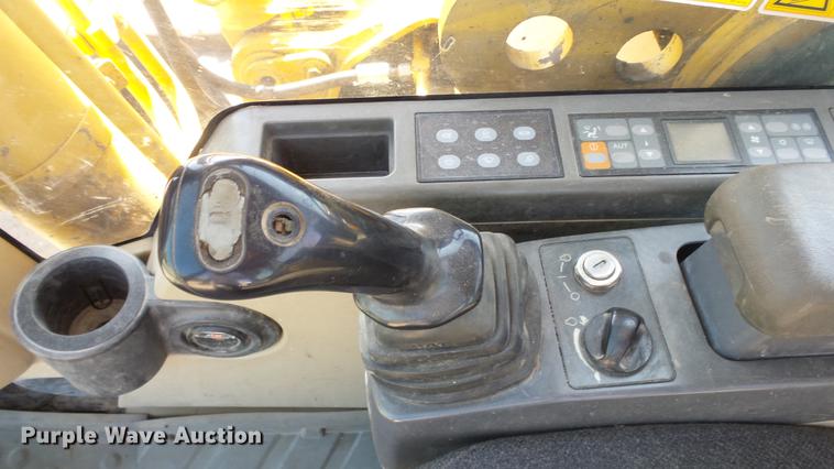 image for item DE2961 2005 Caterpillar 325C L excavator