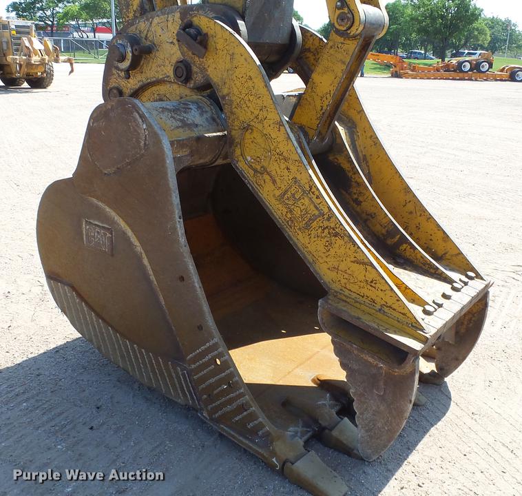 image for item DE2961 2005 Caterpillar 325C L excavator