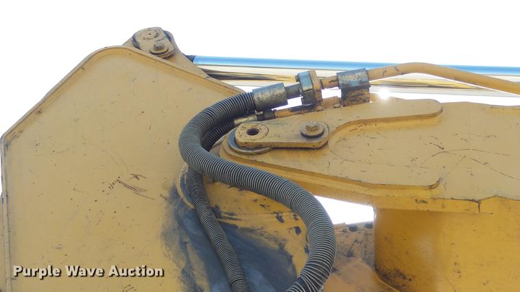 image for item DE2961 2005 Caterpillar 325C L excavator