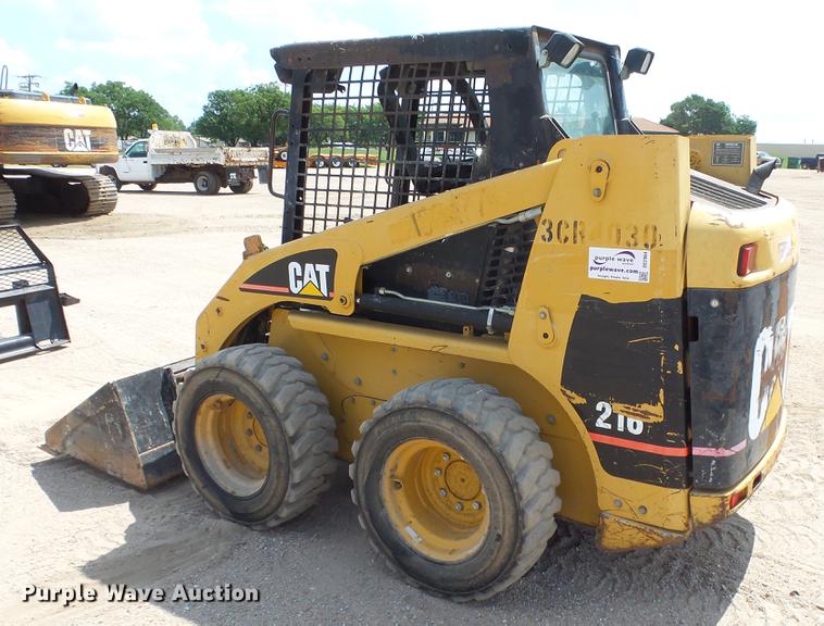image for item DE2964 2002 Caterpillar 216 skid steer
