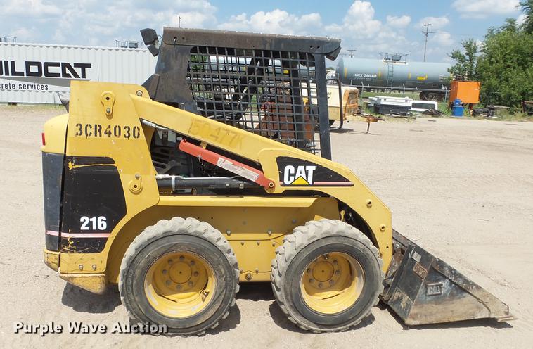 image for item DE2964 2002 Caterpillar 216 skid steer