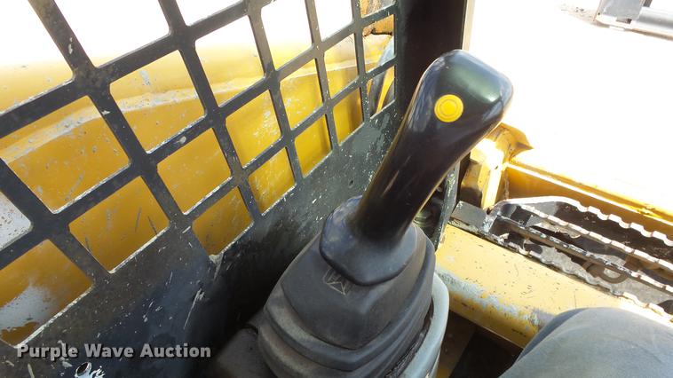 image for item DE2964 2002 Caterpillar 216 skid steer