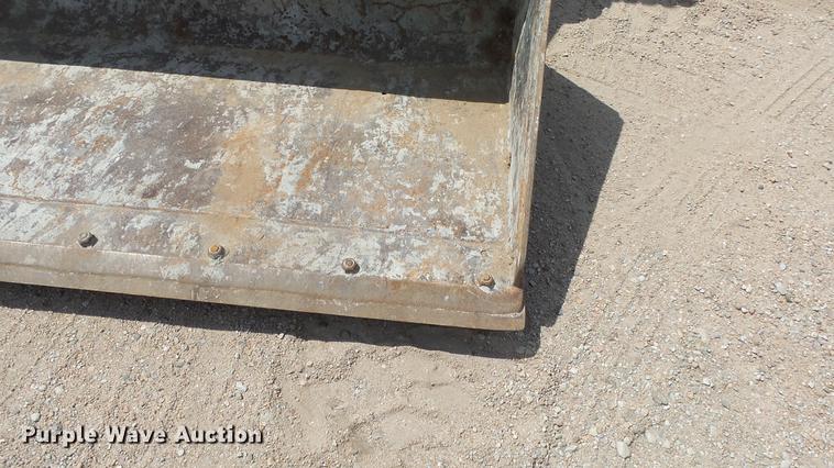 image for item DE2964 2002 Caterpillar 216 skid steer