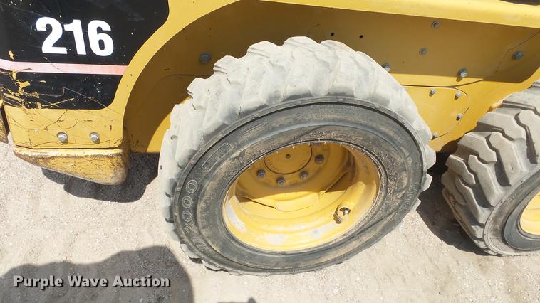 image for item DE2964 2002 Caterpillar 216 skid steer